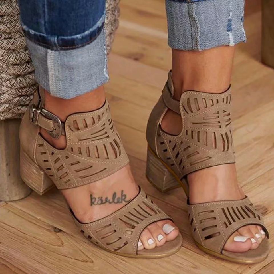 Block Heel Cutout Back Zipper Buckle Sandals