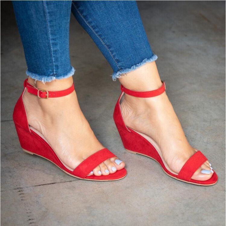 Big Size Women's Sandals In Europe and America