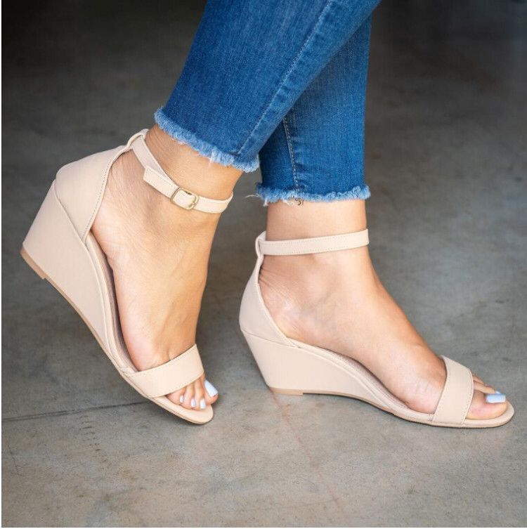 Big Size Women's Sandals In Europe and America