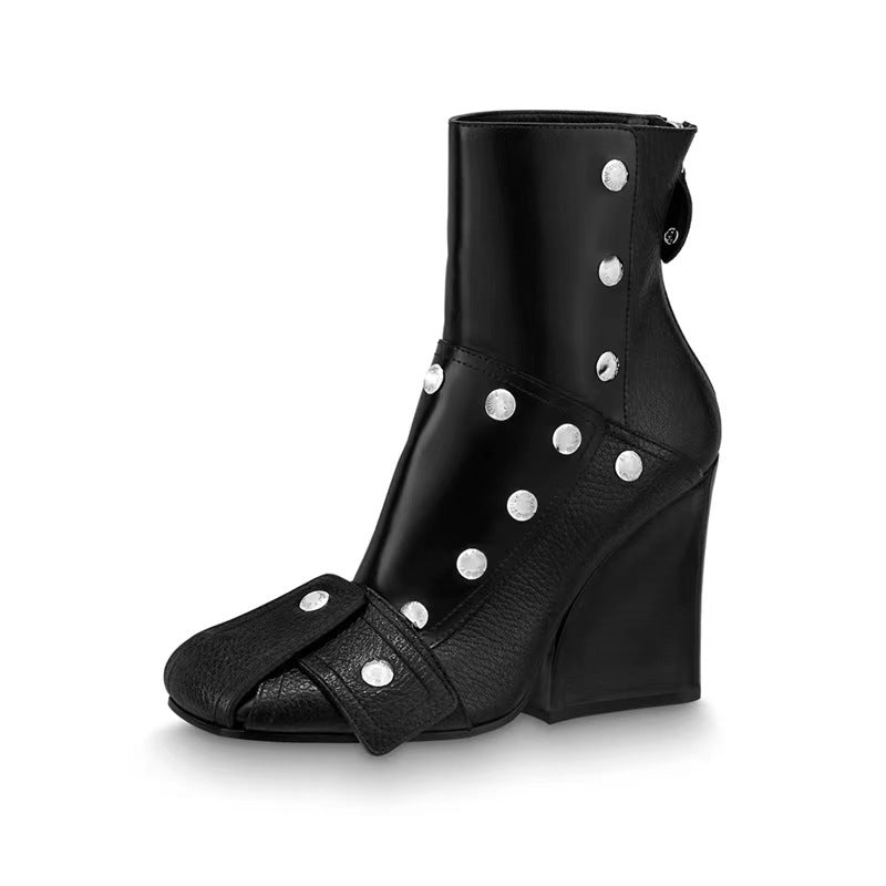 Color Matching Studded Wedge Heel