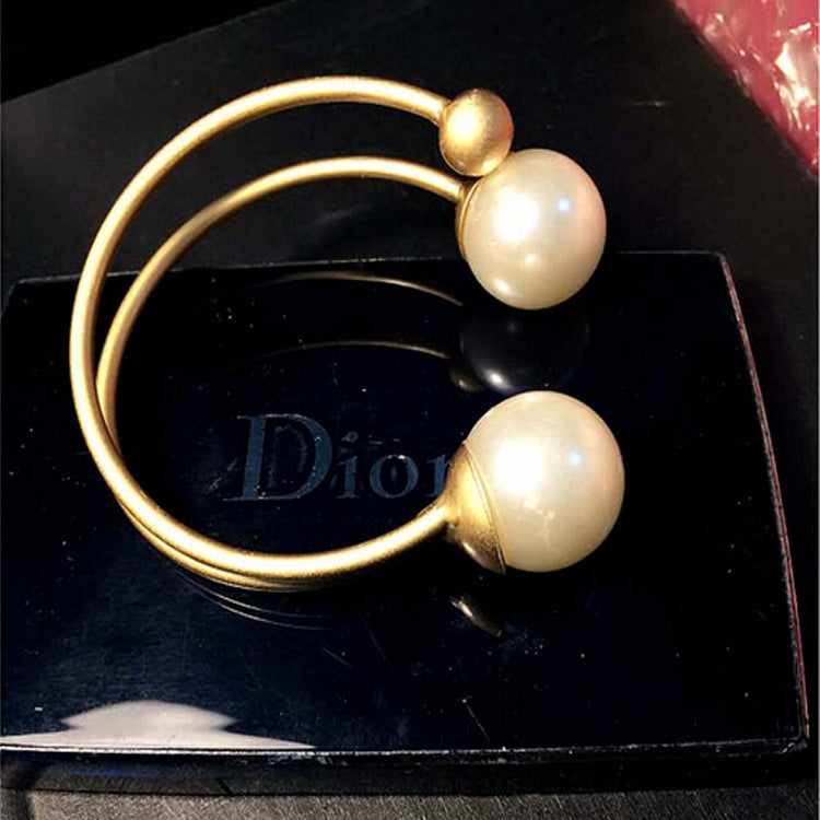 Catwalk Pearl Bracelet Big Pearl Bracelet
