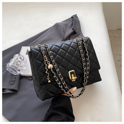 Embroidery Thread Shoulder Bag