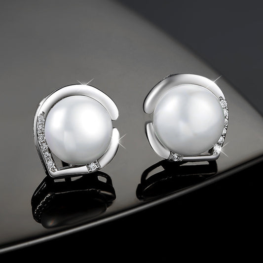 Pearl earrings