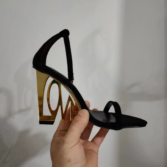 European And American Fashion Sandals With High Heels