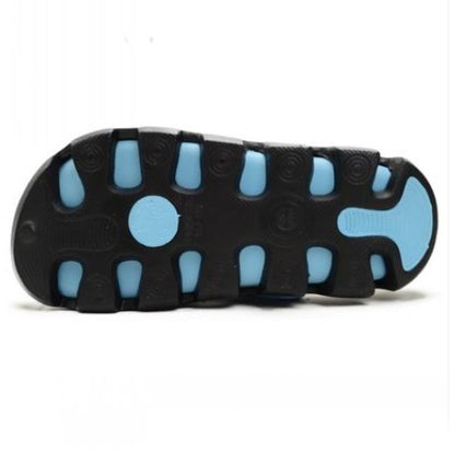 Hole shoes