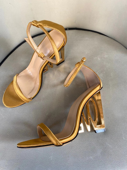 European And American Fashion Sandals With High Heels