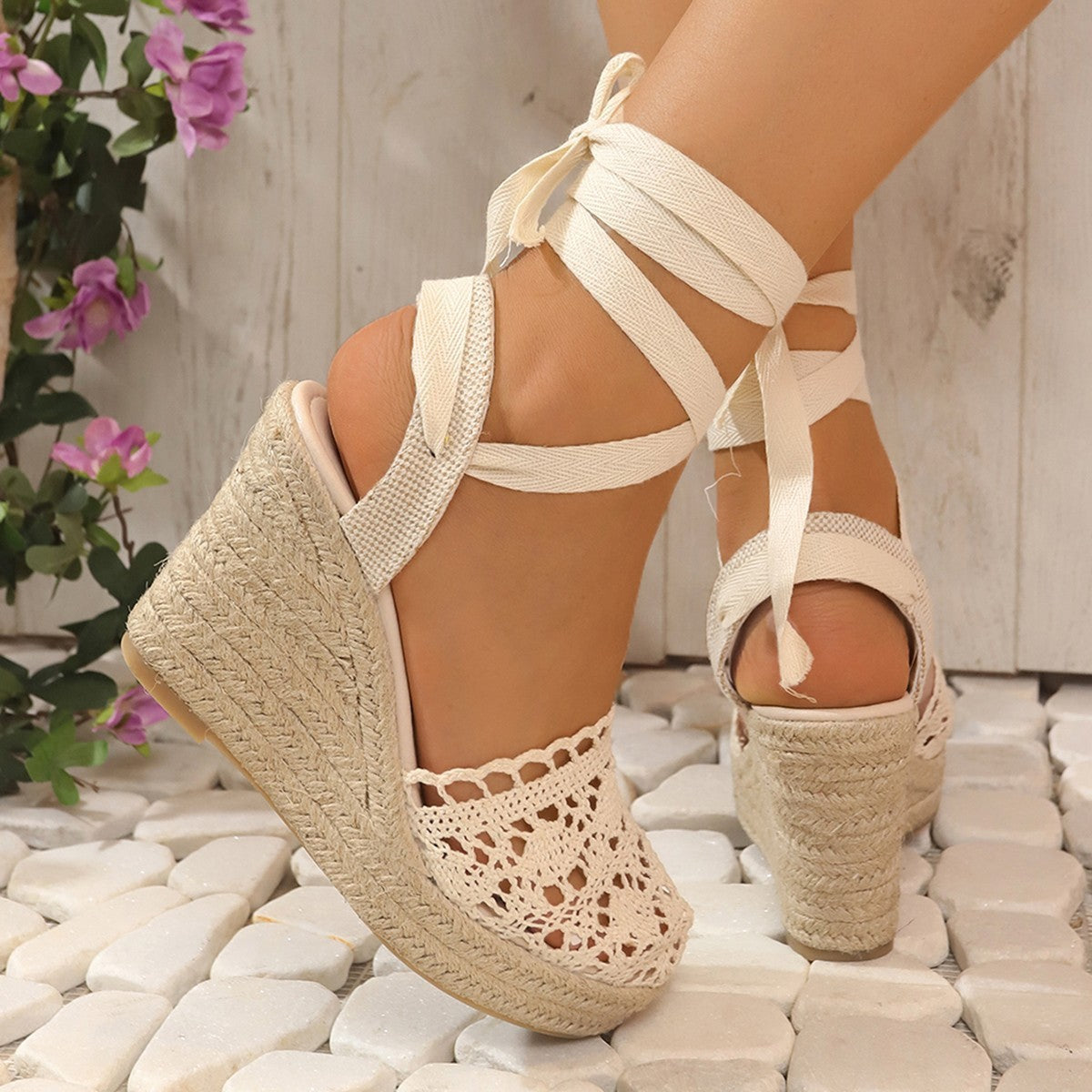 Women's Straw Woven Wedge