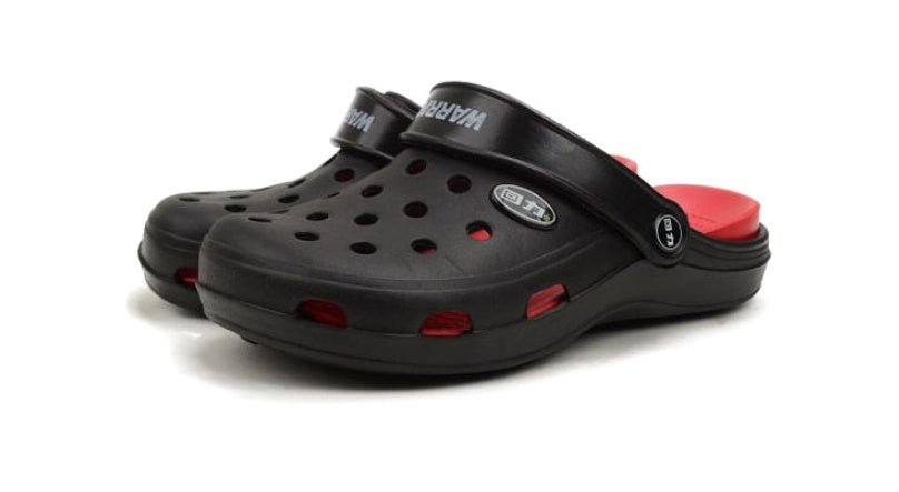 Hole shoes
