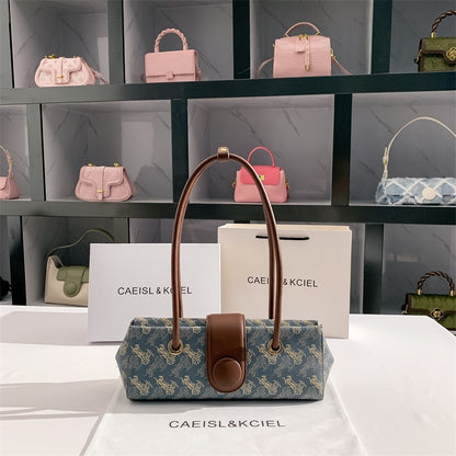 Niche Horse-drawn Bag