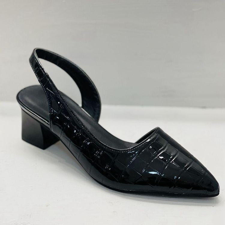 Closed Toe Sandals