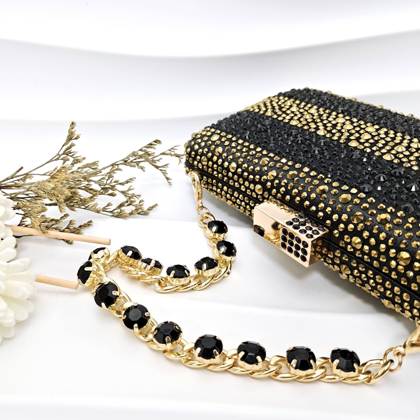 Simple Pointed Striped Delicate Rhinestone Decorative Banquet Style Elegant Women's Shoes And Bags Suit