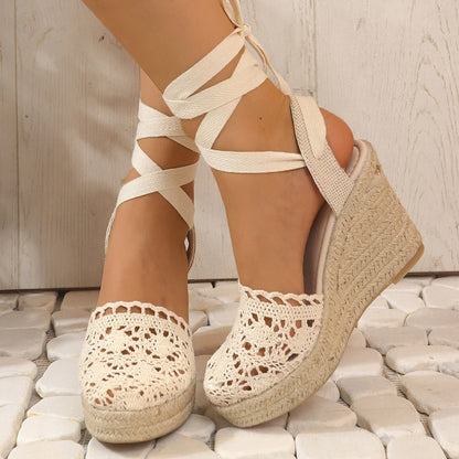 Women's Straw Woven Wedge